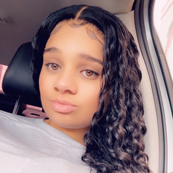 Custom glueless wig - Picture 14 of 15